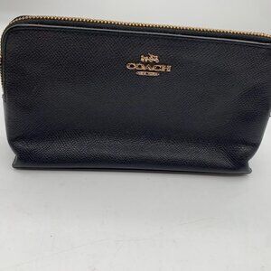 coach small pouch